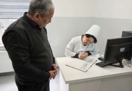 Davlat xizmatchilari chuqurlashtirilgan tibbiy ko‘rikdan o‘tkazilmoqda