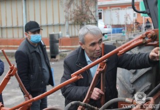 Самарқандда 17 мингдан ортиқ трактор ва қишлоқ хўжалиги техникалари таъмирланмоқда